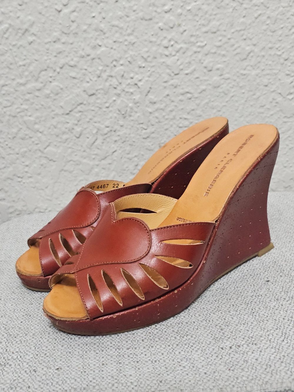 Robert Clergerie Paris Red Leather Wedge Mule Sandals Made In France Vintage Y2K